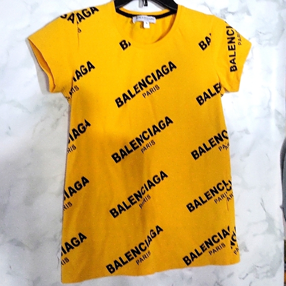 Balenciaga Rare Ladies Logo Fitted T-Shirt